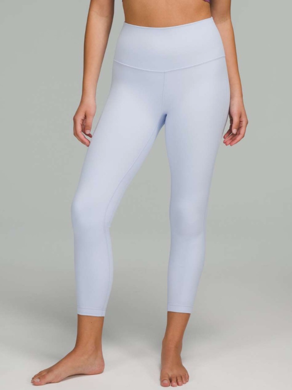 Lululemon Align High-Rise Pant 25"
Pastel Blue